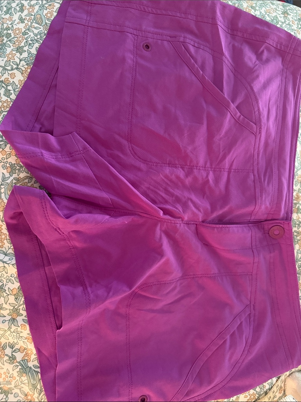 Athleta board shirts